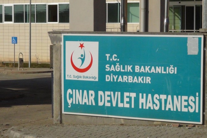 Çınar İnanözü'nde kargo aracının altında kalan çocuk hayatını kaybetti