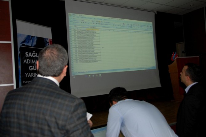 İŞKUR'un Diyarbakır'daki kura çekimine tepki