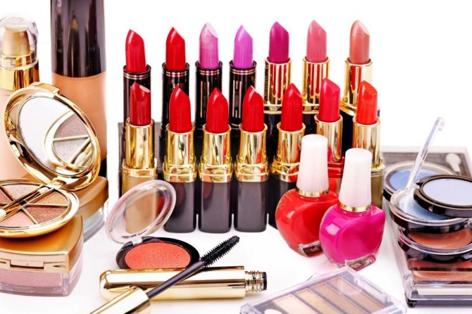 2016 yılında yüzlerce kozmetik ürün "güvensiz" bulundu