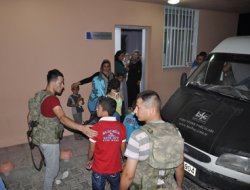Suriye'den Kaçan 27 Kişi Nusaybin'e Geldi