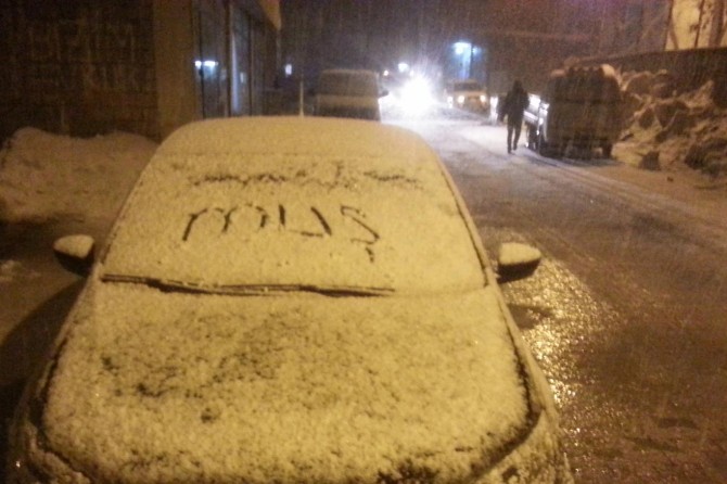 Kar yağışı Muş’u etkisi altına aldı