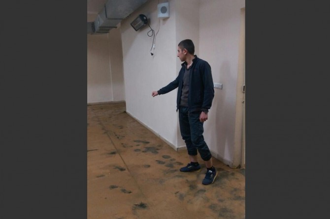 Okul mescidini lağım suyu bastı