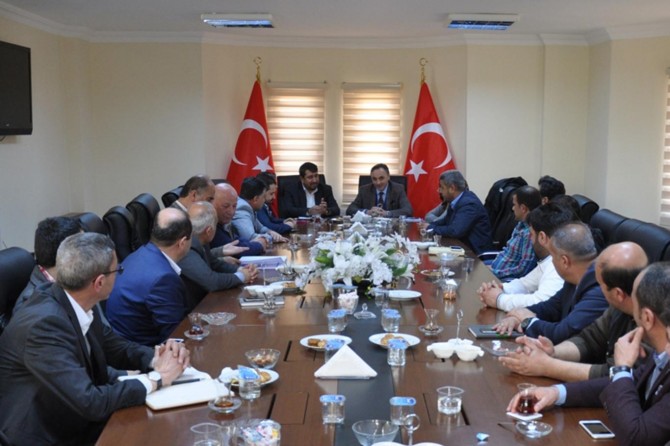 DİKA Batman OSB'deki şirket temsilcileriyle bir araya geldi