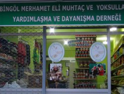 Merhamet Eli Gıda Bankası Fakirlere Kurban Eti Dağıttı