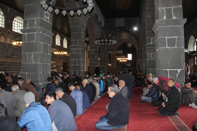 Diyarbakır'da "Çanakkale Şehitleri" için mevlit verildi