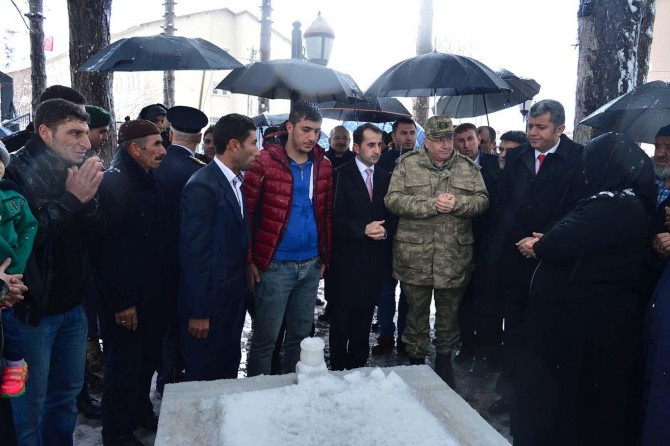 Bitlis’te "Çanakkale Şehitleri" için program düzenlendi