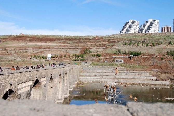 Kırklar Dağı'nda cami inşa ediliyor
