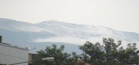 Erzincan'da Mevsimin İlk Karı Yağdı