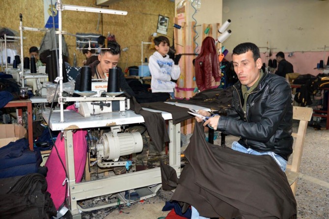 Cehda xebatê yê xortê ku çavên wî nabînin