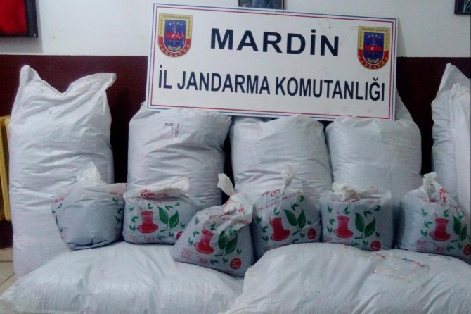 Mardin'de kaçak çay ele geçirildi