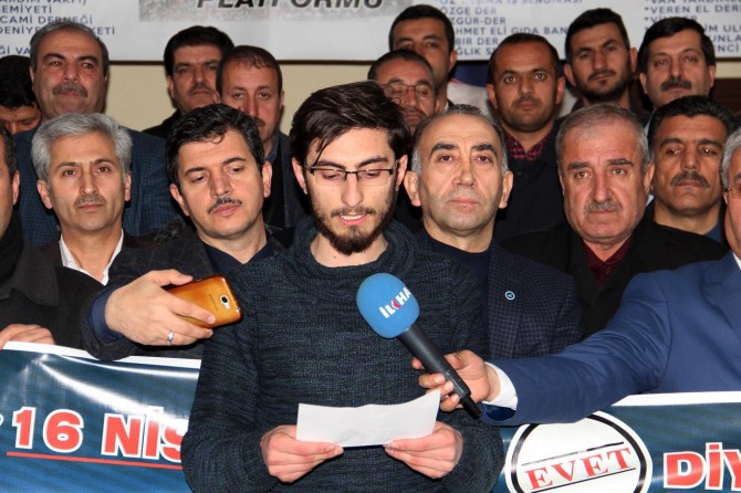 "Mevcut sistem halkı darbelere maruz bırakıyor"