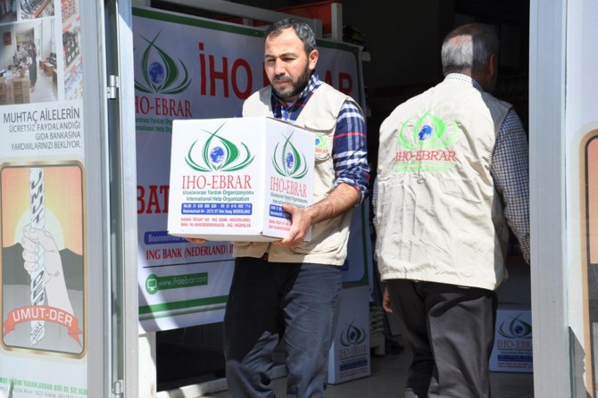 IHO EBRAR onlarca aileye yardımda bulundu