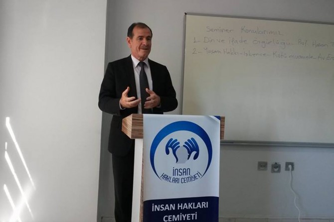 İslam insanlara düşündüklerini ifade etme özgürlüğünü vermiştir