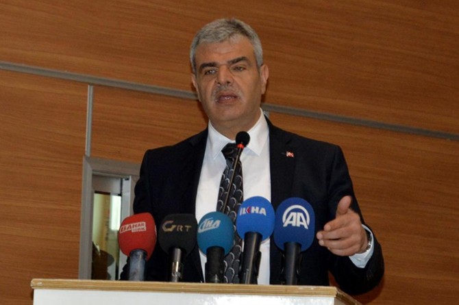 “3 milyon penaber ji Îranê hewl didin ku werin Tirkiyê”