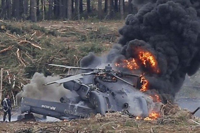 Ukrayna'da helikopter düştü: 5 ölü