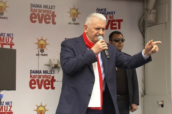 "İstiyorlar ki 82 model anayasayla yola devam edelim"