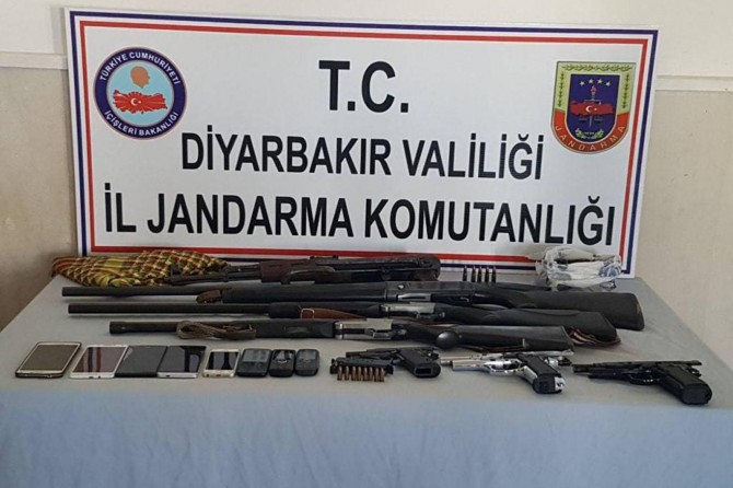 Diyarbakır’da PKK operasyonunda 11 kişi yakalandı