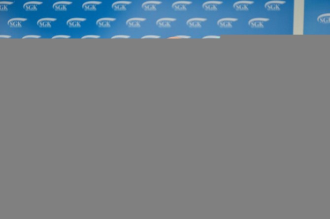 "Milletin ümüğünü sıkarak sefa sürenler bedel ödeyecek"