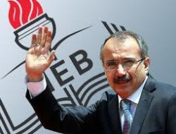 Dînçer: Kurdî Dibe Bibe Dersa Bijartî