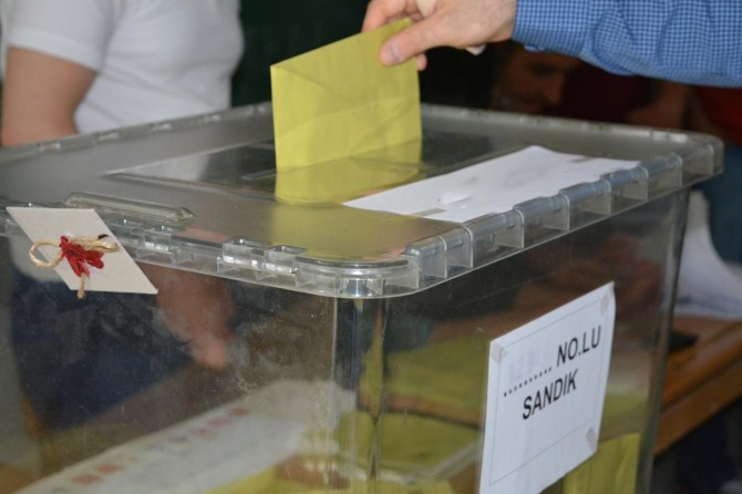 Yurt içi seçmen sayısı 55 milyonu aştı