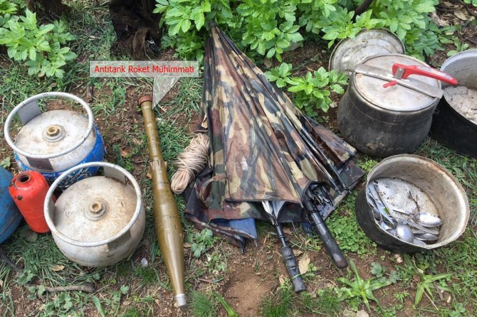 Diyarbakır'da PKK'ye ait sığınaklar kullanılamaz hale getirildi