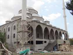 Van'ın En Büyük Camii Yardım Bekliyor