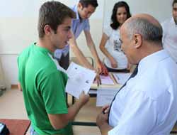 Batman Üniversitesi'nde Kayıtlar Sürüyor