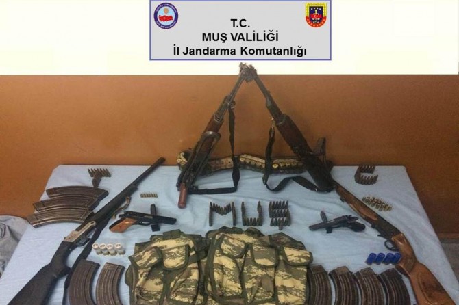 Muş’ta PKK operasyonu: 12 gözaltı