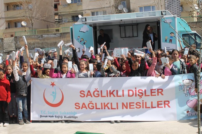 Şırnak'ta “Sağlıklı Dişler Sağlıklı gülüşler” programı
