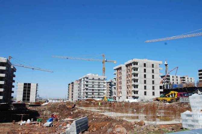 Sur mağdurları için yapılan konutların inşasında sona geliniyor