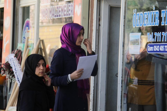 İmam hatip öğrencilerinden örnek davranış