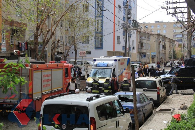 Hûrgiliyên teqîna li Diyarbekirê