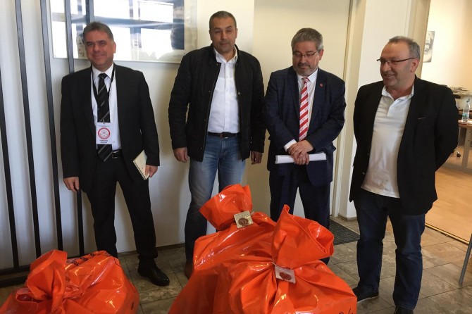 Avrupa'daki referandum oyları Türkiye'ye gönderildi