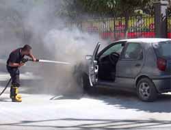 Park Halindeki Araç Yandı