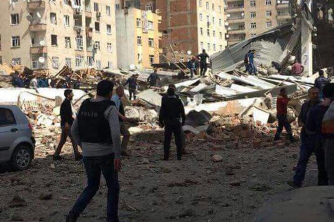 Diyarbakır'daki saldırıyla ilgili 5 kişi gözaltına alındı