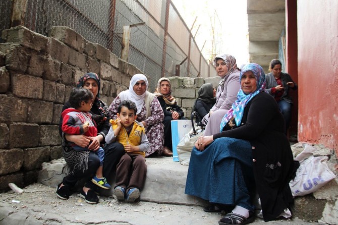 Kesên ku ji êrîşa bombeyî tesîrdar bûn qala tiştên ku jiyane kirin