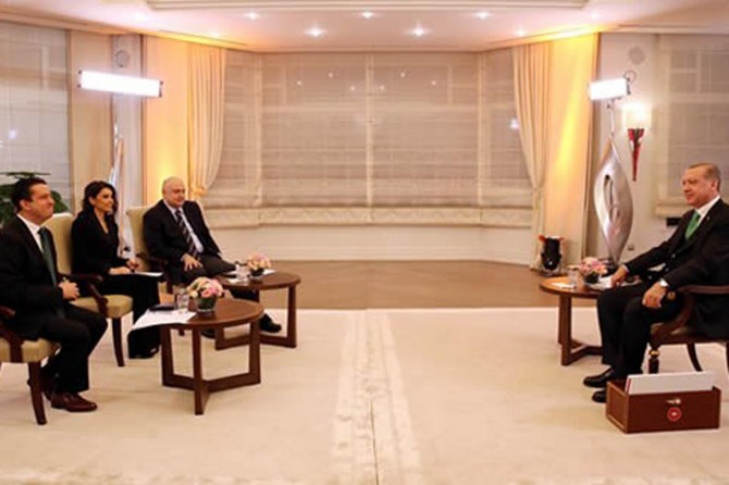 Cumhurbaşkanı Erdoğan: PKK'yla verdiğimiz mücadele üniter yapının en güzel örneğidir