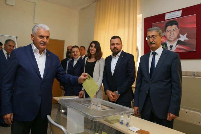 Serokwezîr Yildirim: Biryara ku gelê me dide biryara herî baş e