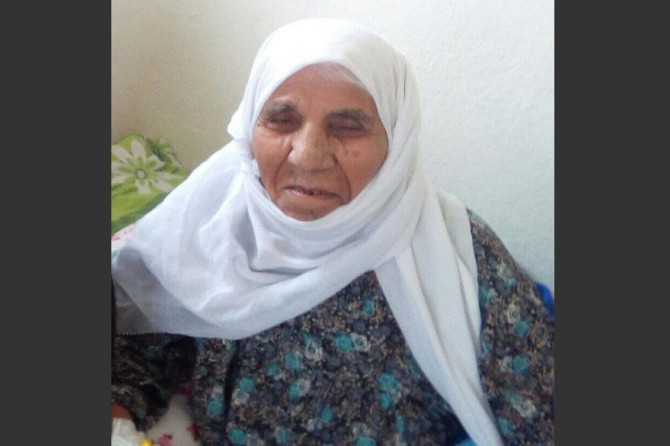 Bir anne daha evlat hasretiyle hayata gözlerini yumdu