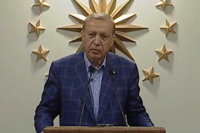 Erdoğan: İlk kez sivil siyaset eliyle yönetimimizi değiştiriyoruz