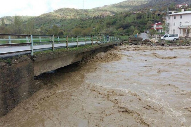 Rêyên ku ji ber lehiyê hatibûn girtin hatin vekirin