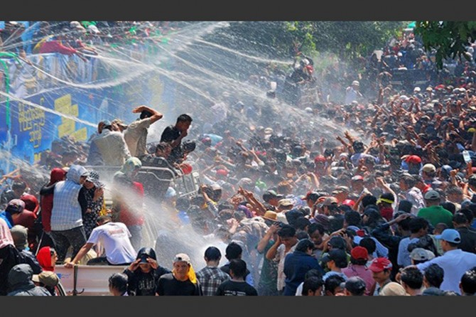 Li Myanmarê di Mihrîcana Avê de 258 kes mirin