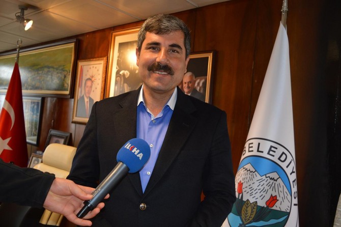 "Artık otel köşelerinde pazarlık usulüyle hükümetler kurulamayacak"