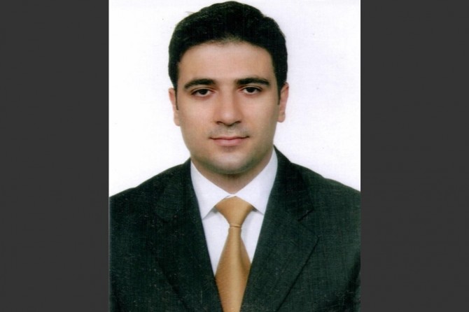 Alîkarê Waliyê Mêrdînê Mendeş ji wezîfê hat dûrxistin