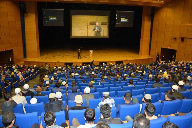 "Şahsımızda ve ailemizde güveni telkin etmezsek güven toplumunu bekleyemeyiz"