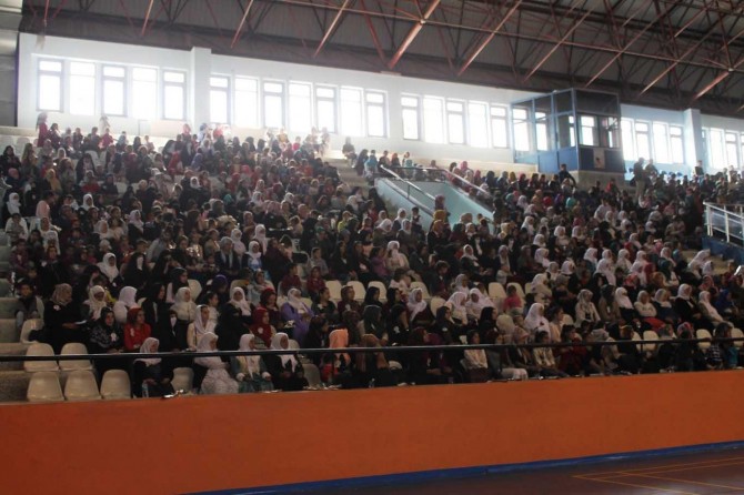 Güven ve huzurun olmadığı topluma Allah da yardım etmez