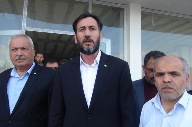 “Em dibînin ku li heremê hêj hiqûqa serdestan derbas dibe”