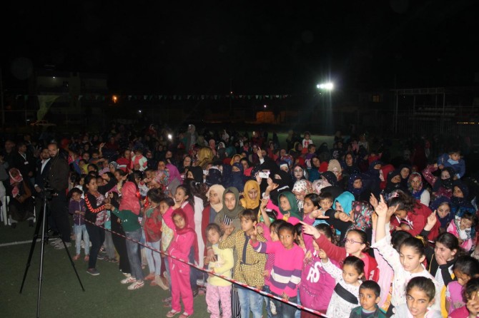 "Müslümanların modeli hak ve adalet rehberi Hz. Muhammed'dir"