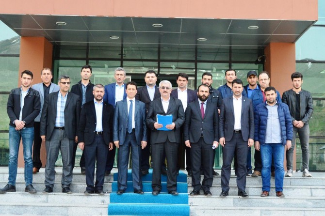 Bitlisli STK’lar Cem Küçük hakkında suç duyurusunda bulundu