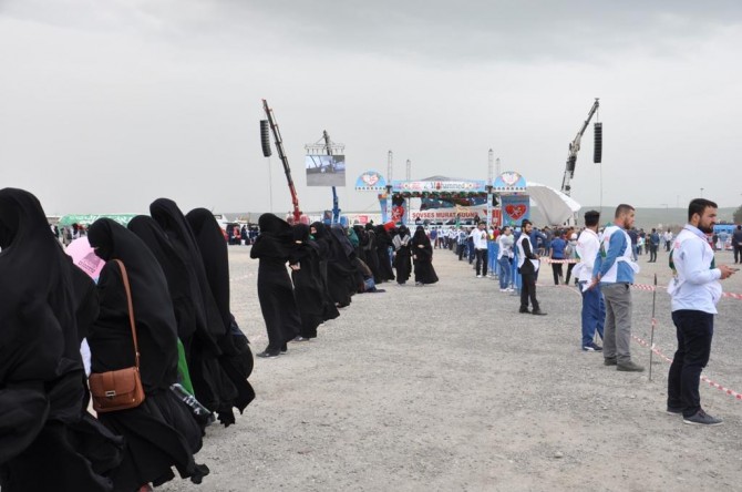 Êlih ji bo bernameya Wîladeta Pîroz amade ye